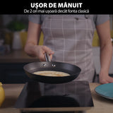 Lightweight honeycomb cast iron frying pan